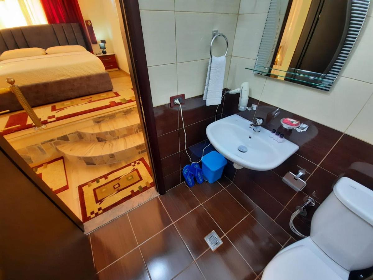Villa 53 Τίρανα Εξωτερικό φωτογραφία