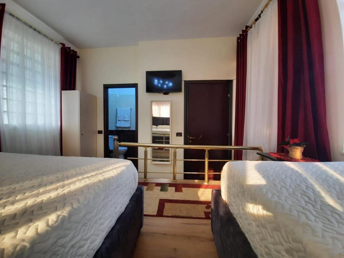 Villa 53 Τίρανα Εξωτερικό φωτογραφία